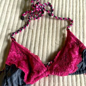 Beach Bunny Swim Top